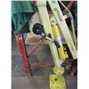 Image 2 : 500 - 1000 LB HYDRAULIC LIFT