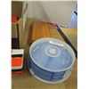 Image 3 : BOX C/W OFFICE SUPPLIES