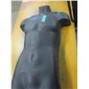 Image 1 : MANNEQUIN