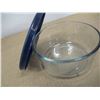 Image 2 : 6" ANCHOR  HOCKING DISH C/W LID