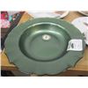 Image 2 : 4 DOG PLATES & GREEN DISH
