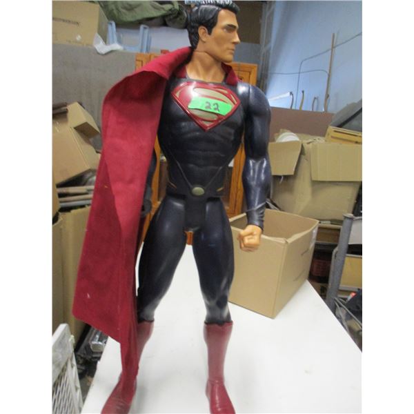 SUPERMAN STATUE