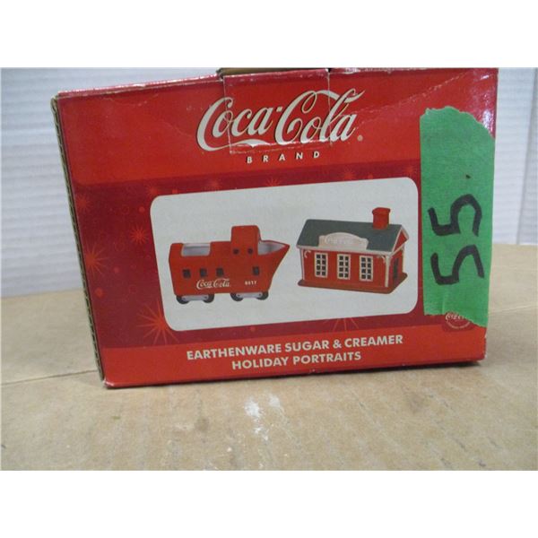 COLLECTABLE:  COCA COLA CREAM & SUGAR SET