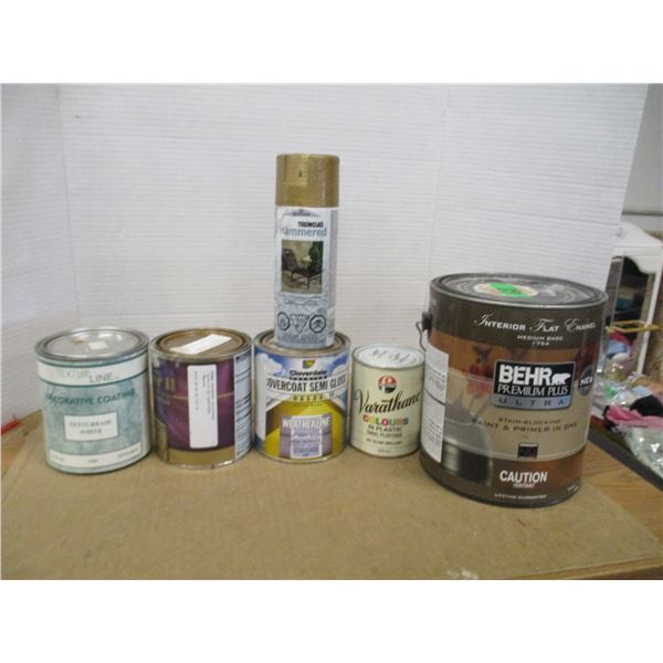 TOTE C/W ASSSORTED PAINTS