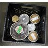 Image 5 : TOTE C/W ASSSORTED PAINTS