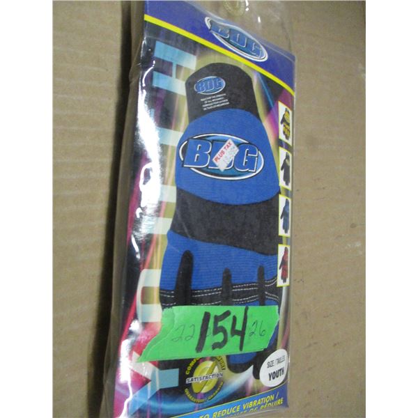 STORE CLOSE-OUT (AS IS):   GLOVES - PAIR (NO. 10645N)