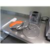 Image 3 : Cuisinart Pro Custom 11 Food Processor w/ Accessories