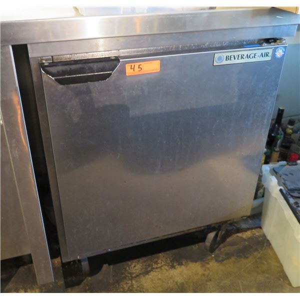 Beverage-Air WTF27A-23 Undercounter Worktop Freezer (contents not included)