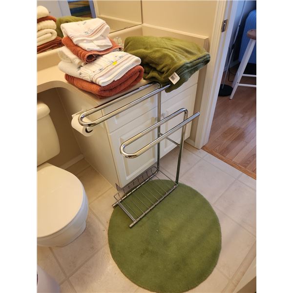 Towels and bathroom rack