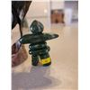 Image 2 : Nephrite Jade Inukshuk and Carved Horn