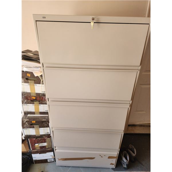 Filing Cabinet with key 67"hx30"Lx19"d