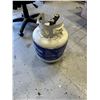 Image 1 : Propane tank