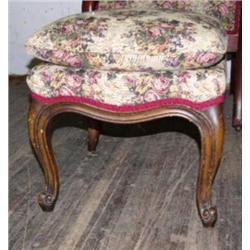 Louis XV style foot stool (242)