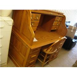 Beveled panel roll top desk, oak chair (241)