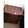 Image 3 : Mahogany end table (241)