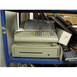 Cash register royal alpha  and credit card machine Omni 3200sc (242)