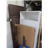 Image 1 : 6' Banquet Table and Bookcase
