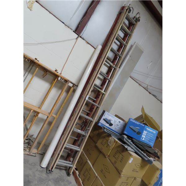2-FG Approx. 26' Ext. Ladders - 2 X $