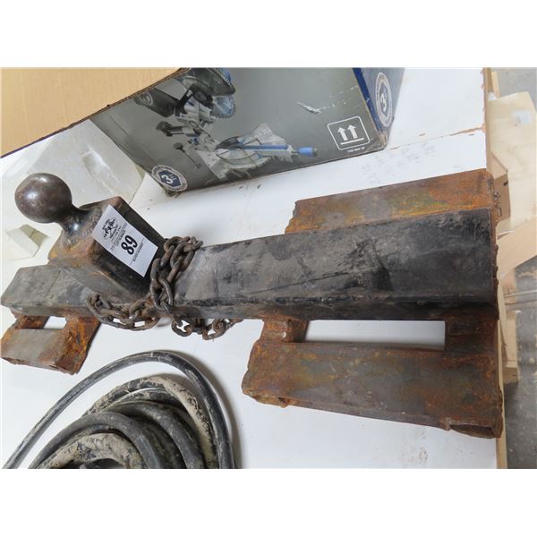 Forklift Hitch Ball Attachment