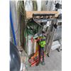 Image 1 : Stock Rollers/Stands - 3