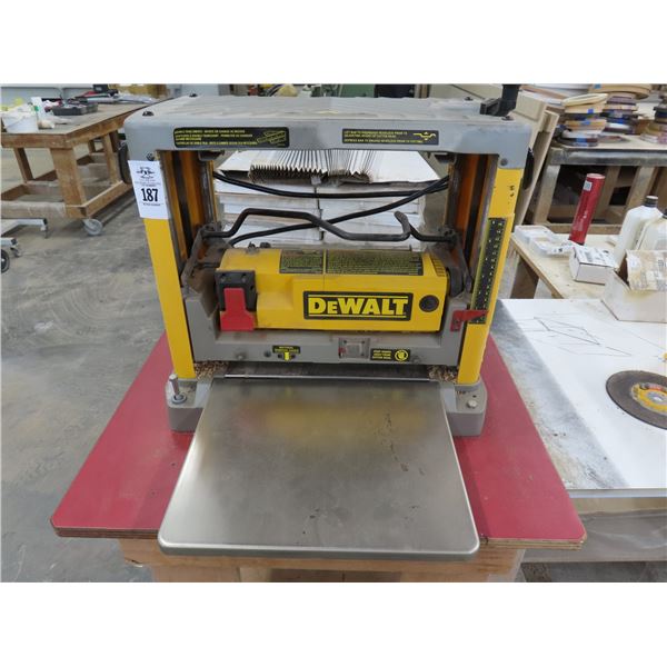 Dewalt Planer w/Rolling Stand - #DW734