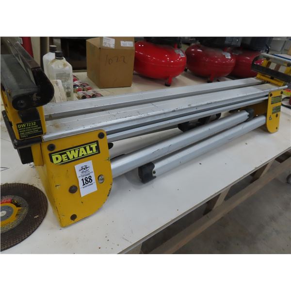 Dewalt DW7232 Miter Saw Stand