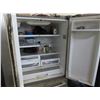 Image 2 : LG S/S French Door Ref/Freezer w/Ice Maker