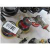 Image 1 : 3-Disc Air Palm Sanders - 3 X $