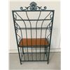 Image 5 : Bakers Rack