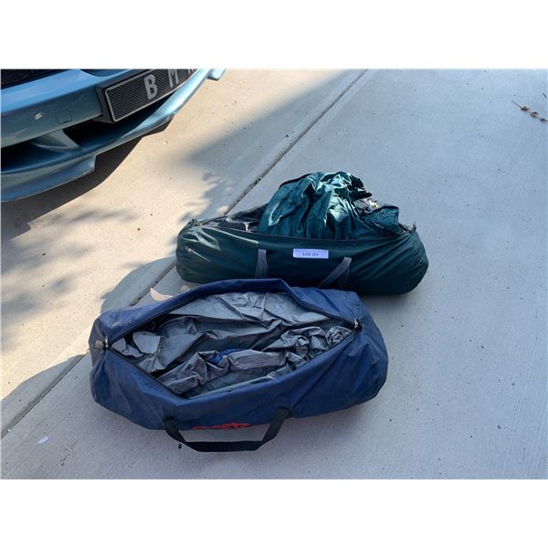 Sportz Truck Blue Tent & Green Tent