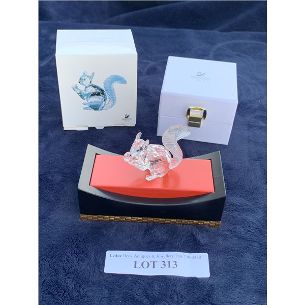 Swarovski SCS 10th Anniversary Squirrel w Stand
