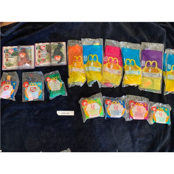 Din-Motion Dinosaurs, Ty Rex & Bronty Dinosaurs, Patti, Lizzy, Spike, 4 Set of The Busy World of Ric