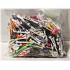 Image 1 : ZIPLOC FREEZER BAG WITH GOLF TEES & MINI PENCILS