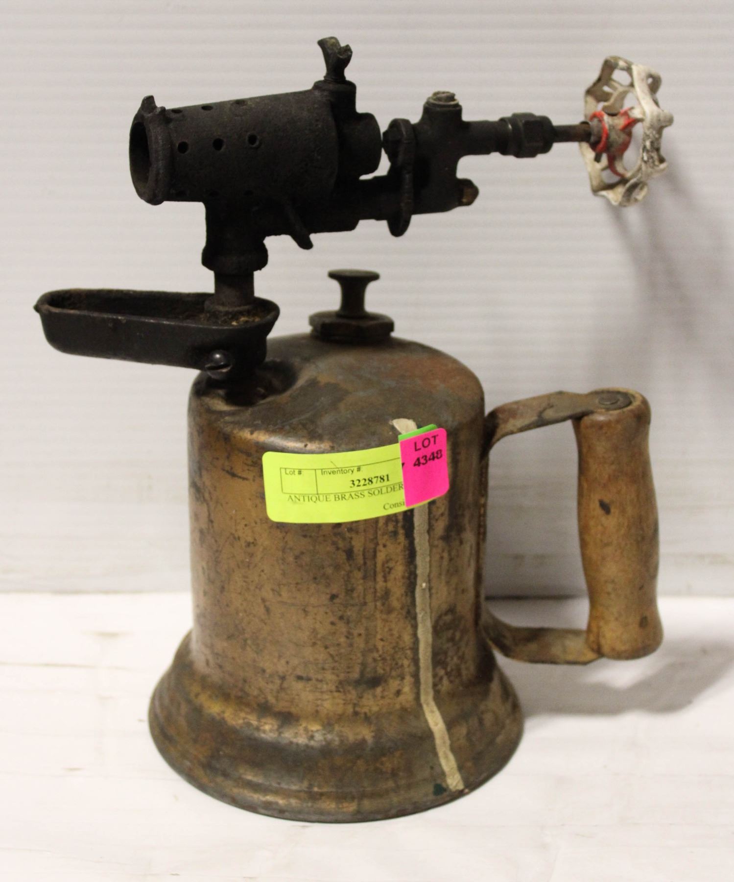 ANTIQUE BRASS SOLDERING TORCH