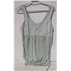 Image 1 : LADIES GREEN LULU LEMON SLEEVELESS TOP