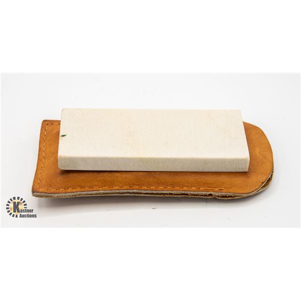 4.5" X 2.5" RIGID NATURAL OIL STONE WITH LEATHER
