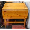 Image 1 : CEDAR TABLE SIDES EXTEND/FOLD