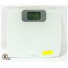 Image 1 : TAYLOR WEIGHT SCALE.