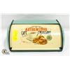 Image 1 : NEW RETRO THEMED METAL BREAD BOX