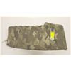 Image 1 : WOMEN'S 7 FOR MANKIND CAMO PANT SIZE 6