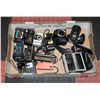 Image 1 : LOT OF VINTAGE/MODERN CAMERAS/DSLRS