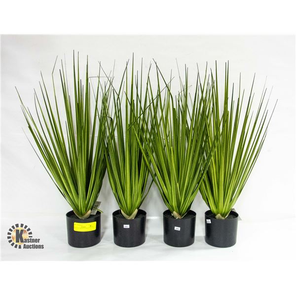BUNDLE OF FAUX POTTED PLANTS
