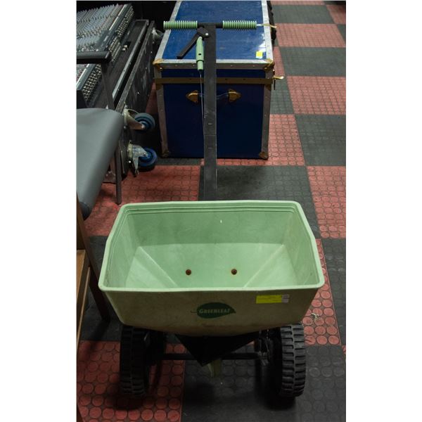 LAWN SPREADER