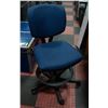 Image 1 : BLUE HYDRAULIC OFFICE CHAIR