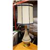 Image 1 : TABLE LAMP WITH SHADE TESTED