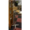 Image 1 : HEAVY DUTY ROLLING MIRROR H-53.75"