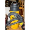 Image 1 : SHOP-VAC 4.5 HP HANG UP WET/DRY VACUUM.
