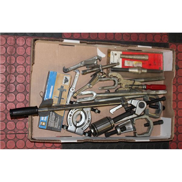 LOT OF BALL JOINT & PULLEY TOOLS