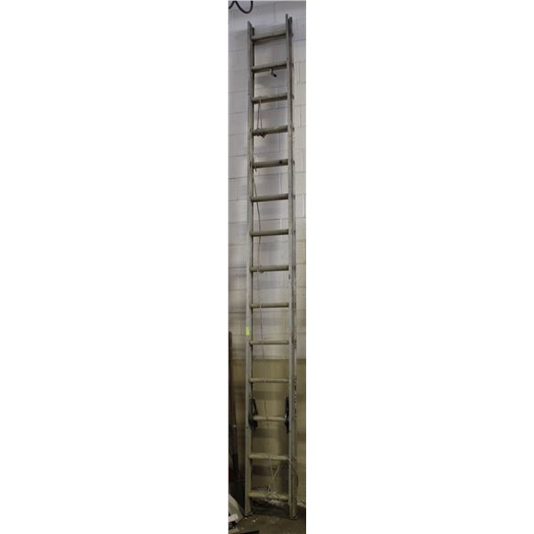 14FT ALUMINUM LADDER