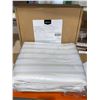 Image 1 : Amazon Basics Light Weight Microfiber Duvet Cover Set With Zipper Closure King Size